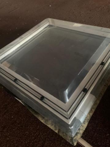 glaskoepel (platdakvenster) - velux CXP beschikbaar voor biedingen