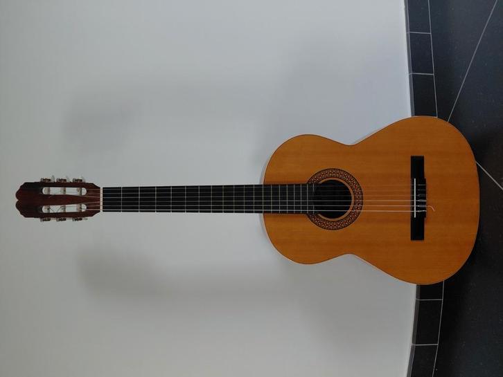 Guitare acoustique Admira, Musique & Instruments, Instruments à corde | Guitares | Acoustiques, Utilisé, Enlèvement