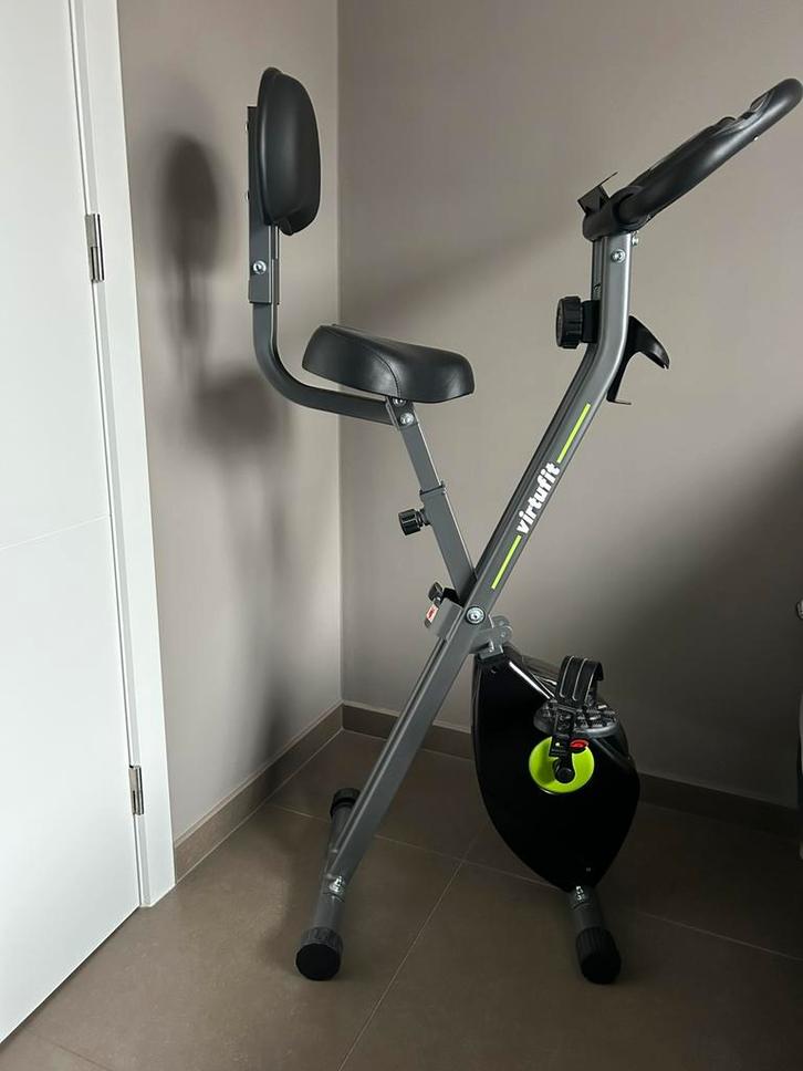 Virtufit opvouwbaarbare Hometrainer met rugleuning, Sport en Fitness, Fitnessapparatuur, Zo goed als nieuw, Hometrainer, Ophalen