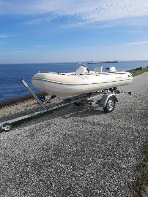 Suzumar 350 + honda 10pk op afstandsbediening + trailer, Sports nautiques & Bateaux, Speedboat, Comme neuf, 3 à 6 mètres, Essence