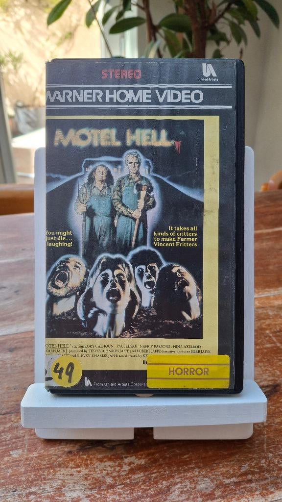 Motel Hell "Ex-rental" NL VHS, Cd's en Dvd's, Vanaf 16 jaar, Ophalen of Verzenden, Gebruikt, Horror