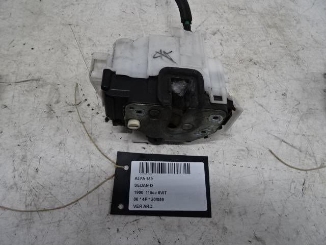 SERRURE DE PORTE ARRIÈRE DROITE Alfa Romeo 159 (939AX), Utilisé, Arrière, Alfa Romeo