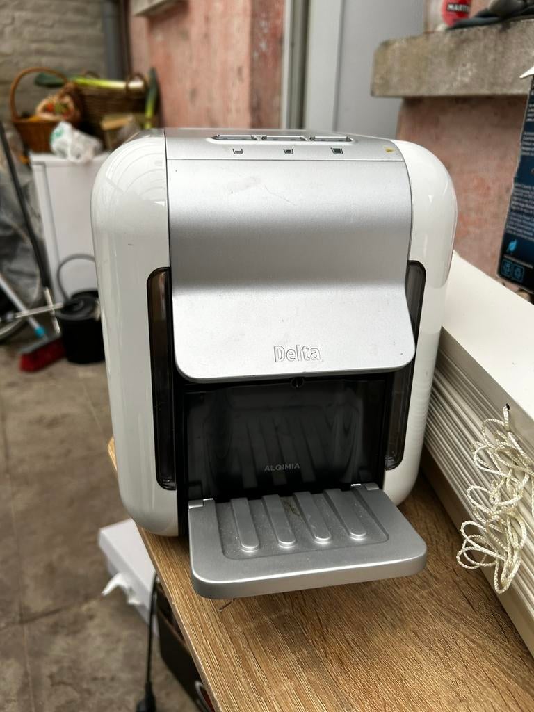 DELTA-koffiezetapparaat, Ophalen of Verzenden, Zo goed als nieuw