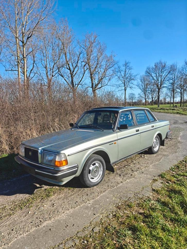 Volvo 244 1984 b23, Auto's, Volvo, Particulier, Benzine, Berline, 4 deurs, Handgeschakeld, Ophalen
