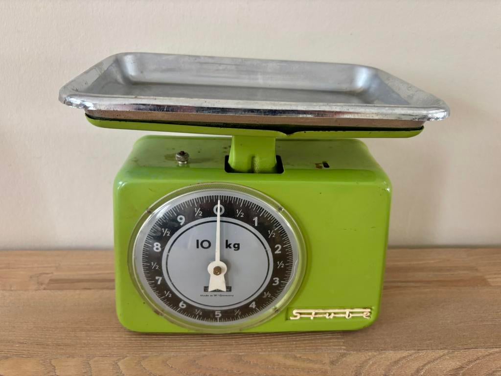 Vintage stube weegschaal ( oud model ), Enlèvement ou Envoi