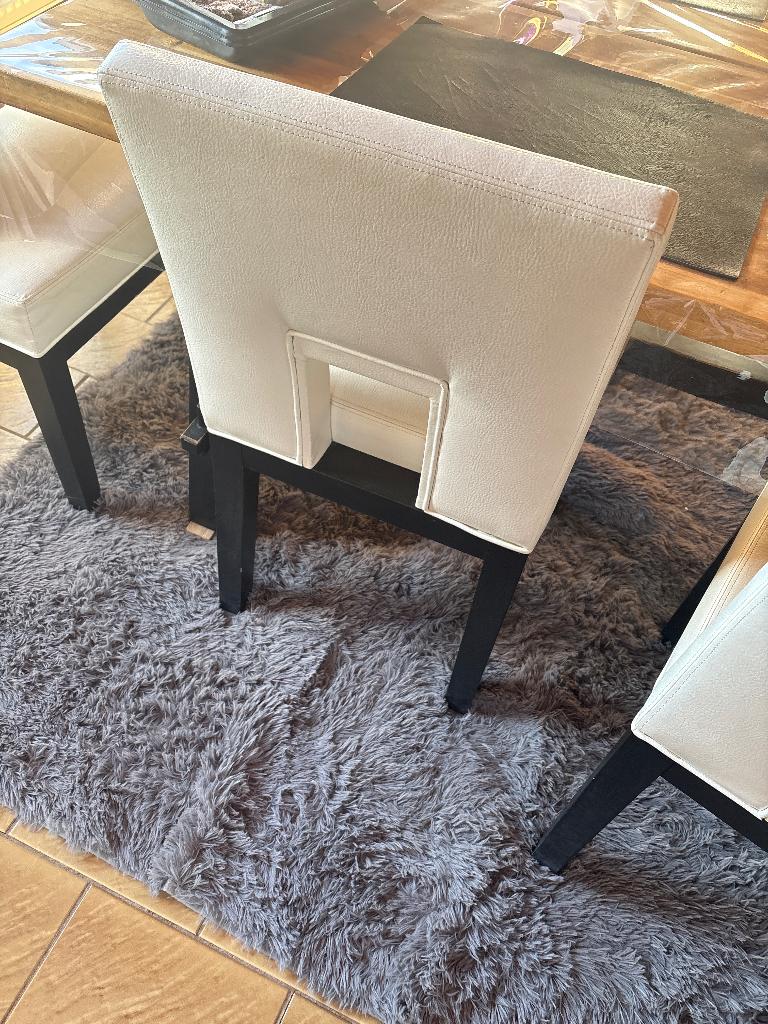 4 eetkamerstoeen plus 2 banken, Huis en Inrichting, Ophalen, Leer