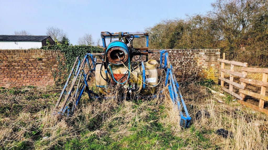 Om Allaeys sproeier te geven, Zakelijke goederen, Ophalen, Akkerbouw, Gewasbescherming en Bemesting