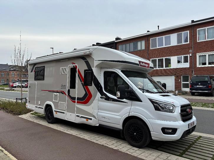Challenger 328,Bj 12/2020,Automaat,in bijna nieuwstaat., Caravanes & Camping, Camping-cars, Particulier, jusqu'à 5, Semi-intégral