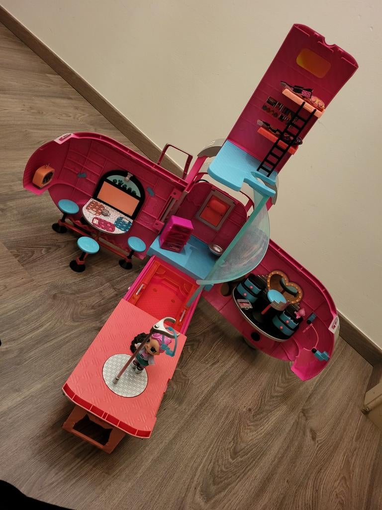 LOL 4 in 1 camper, Ophalen, Zo goed als nieuw, Accessoires