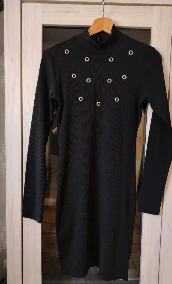 ROBE MOULANTE POUR LA SAISON - JAMAIS PORTÉ - TAILLE S OK XS, Neuf, Only, Enlèvement ou Envoi, Taille 36 (S)