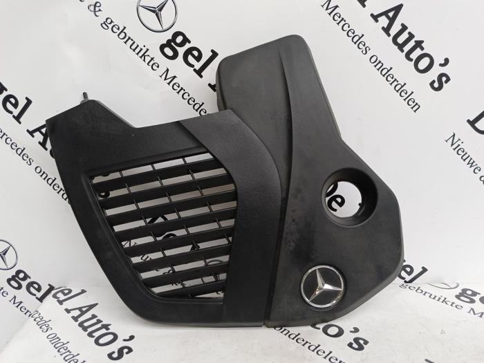 Couverture moteur d'un Mercedes Vito, Autos : Pièces & Accessoires, Moteurs & Accessoires, Mercedes-Benz, Utilisé, 3 mois de garantie