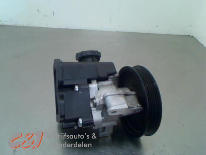 Pompe direction assistée d'un Mercedes Sprinter, Autos : Pièces & Accessoires, Commande, Mercedes-Benz, Utilisé, 3 mois de garantie