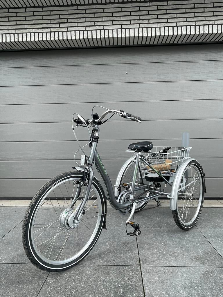 Tri-Bike elektrische driewieler ondersteuning, nieuwstaat, Ophalen of Verzenden, Zo goed als nieuw