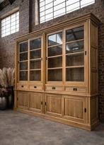 Buffet/vitrine en chêne LIVRAISON GRATUITE, Maison & Meubles, 25 à 50 cm, 200 cm ou plus, Avec tablette(s), Comme neuf