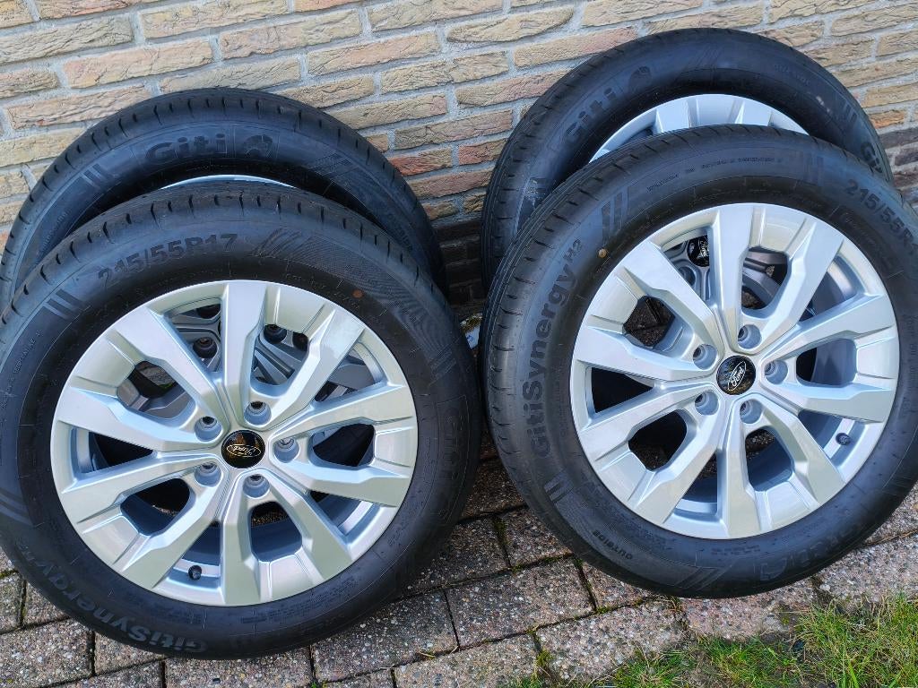 Ford Alloys wheels  and tires, Neuf, Pneus et Jantes, 215 mm, 4 Saisons