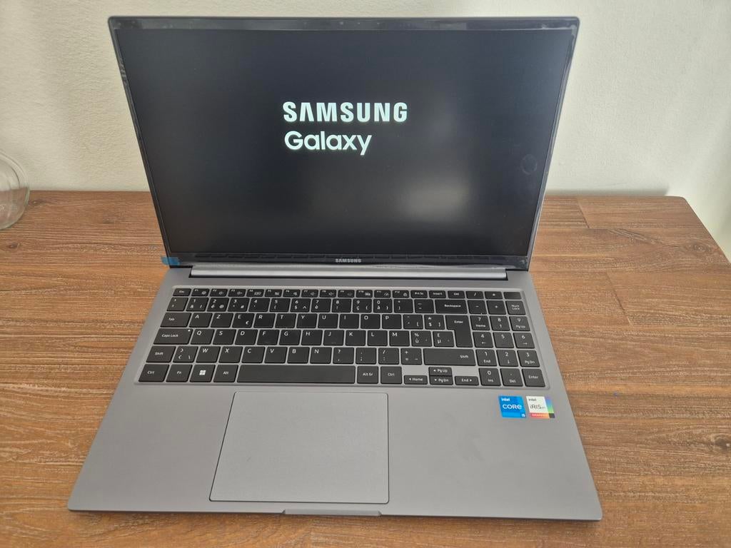 Samsung Galaxy book4 i5, Enlèvement