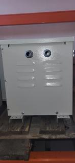 transformateur 30 kva 220v 400v ou l'inverse plus N nouveau, Enlèvement