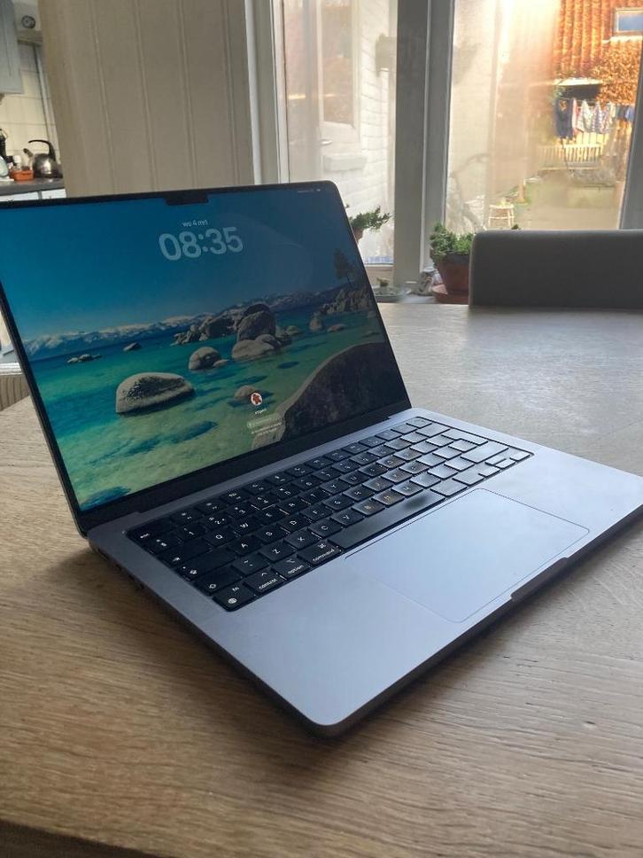 MacBook PRO M1 - 16GB-512GB - 14inch 2022 - Buitenkans!, Computers en Software, Apple Macbooks, Zo goed als nieuw, MacBook, Overige groottes