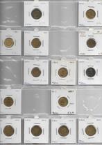 PERU: collectie 106 munten in munthouders, Postzegels en Munten, Verzenden, Setje