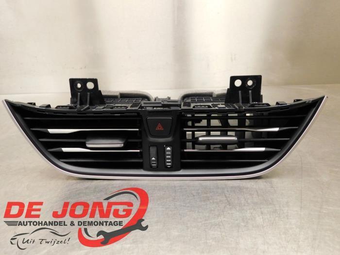 Luchtrooster Dashboard van een Ford Focus, Auto-onderdelen, Dashboard en Schakelaars, Ford, Gebruikt, 3 maanden garantie, Ophalen of Verzenden