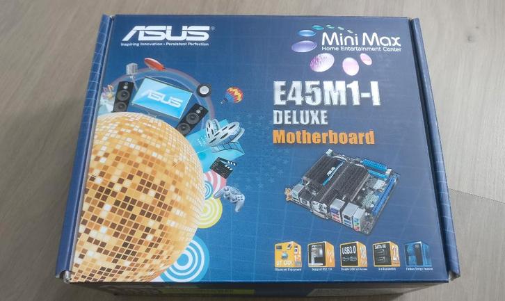 Carte mère ASUS E45M1-I Deluxe Mini-ITX, Informatique & Logiciels, Cartes mères, Comme neuf, AMD, DDR3, Enlèvement ou Envoi