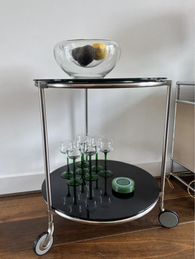 2 nieuwe ikea strind bijzet tafeltjes vintage., Ophalen