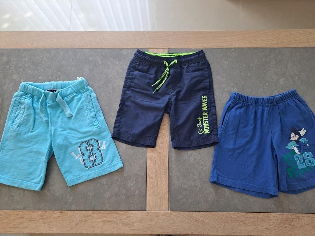 3 shortjes maat 104, Ophalen, Gebruikt, Jongen, Overige typen