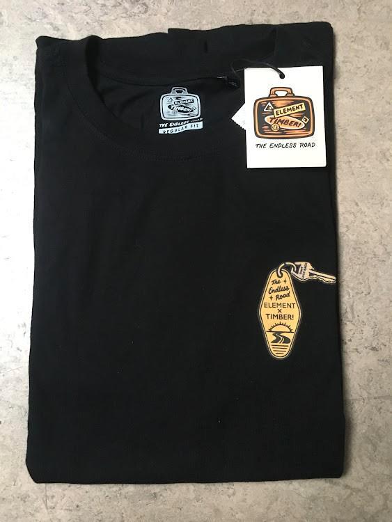 Skate T-shirt Maat Large Nieuw met label, Kleding | Heren, T-shirts, Nieuw, Zwart, Ophalen of Verzenden