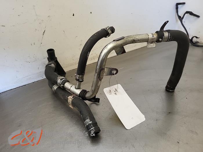 Radiateurslang van een Iveco New Daily, Auto-onderdelen, Airco en Verwarming, Overige automerken, Gebruikt, 3 maanden garantie
