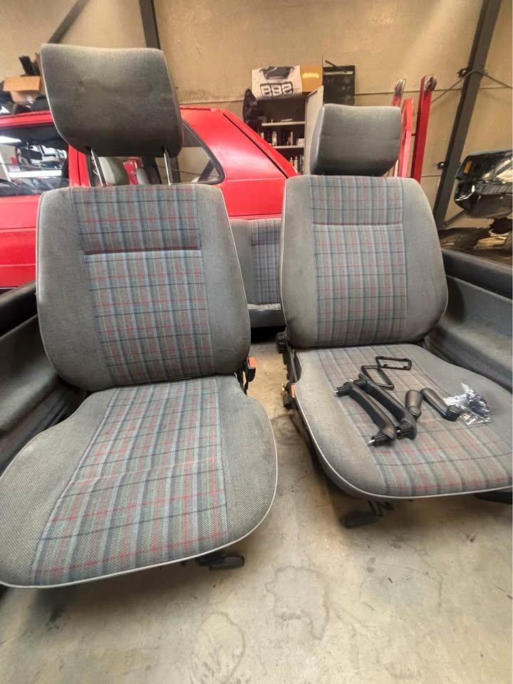 golf 2, Autos : Pièces & Accessoires, Habitacle & Garnissage, Volkswagen, Utilisé, Enlèvement