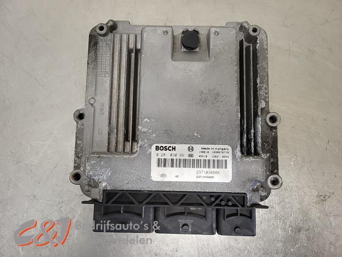 Ordinateur gestion moteur d'un Renault Trafic, Renault, -, 3 mois de garantie, Utilisé
