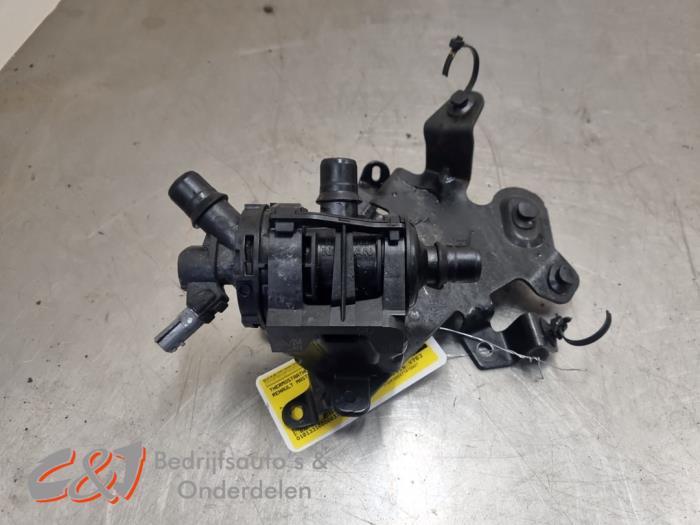 Boîtier thermostat d'un Renault Master, Autos : Pièces & Accessoires, Autres pièces automobiles, Renault, Utilisé, 3 mois de garantie