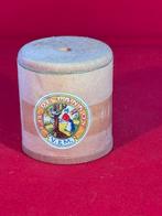 Volledige klos groen garen nog in verpakking ter decoratie, Ophalen of Verzenden