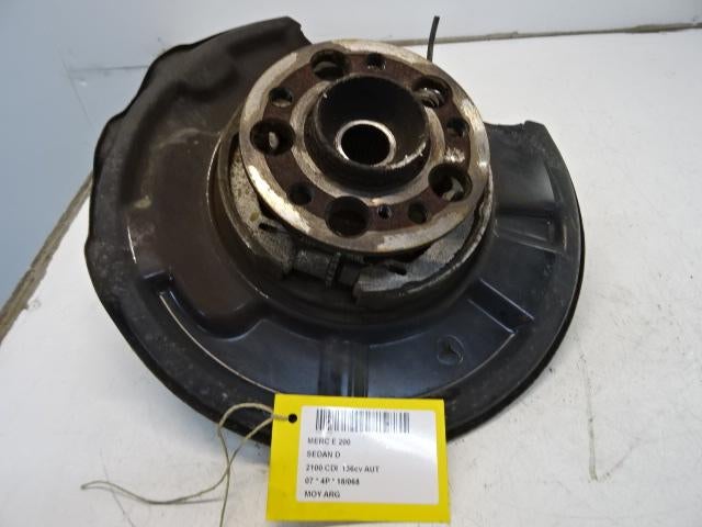 MOYEU DE ROUE ARRIÈRE GAUCHE Mercedes-Benz E (W211), Mercedes-Benz, Mevr. I. Hauben, Utilisé, Rue de l'Espoir 34 34
4030  GRIVEGNÉE, BE
