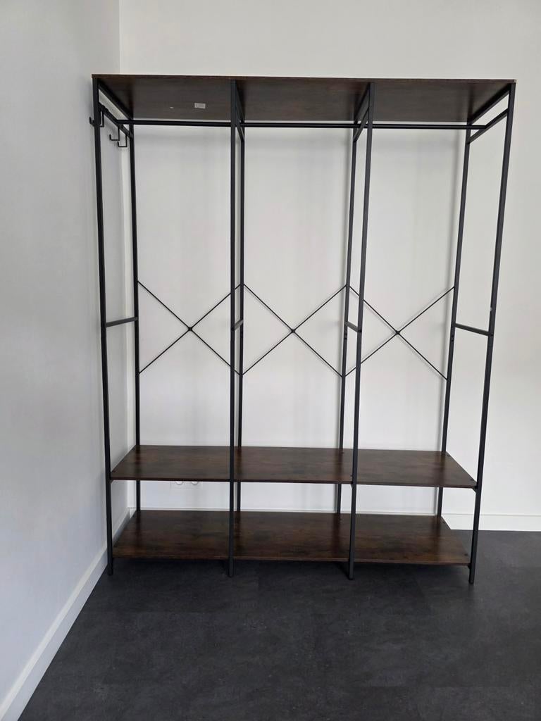 Wardrobe, Huis en Inrichting, Kasten | Stellingkasten, Ophalen