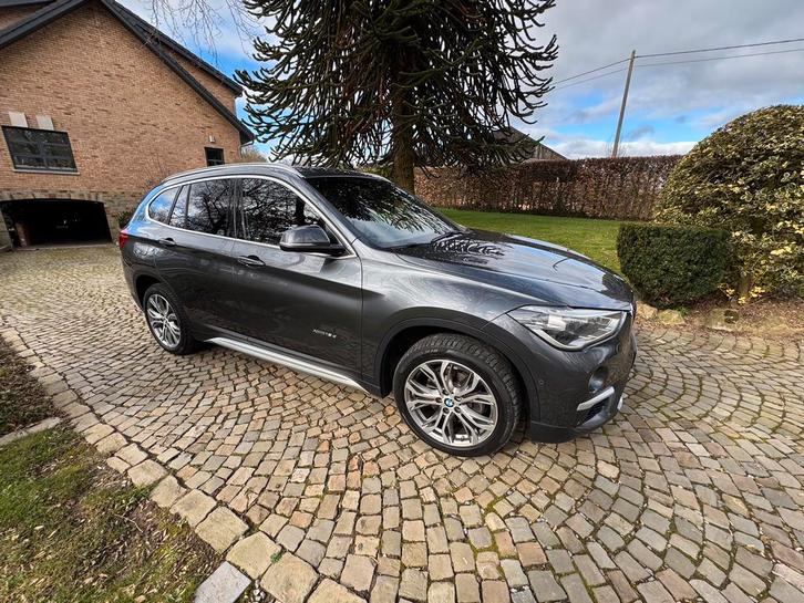 Bmw x1 xdrive18d - 97000 km - 1e eigenaar, Auto's, BMW, Particulier, X1, 4x4, ABS, Airbags, Airconditioning, Alarm, Bluetooth