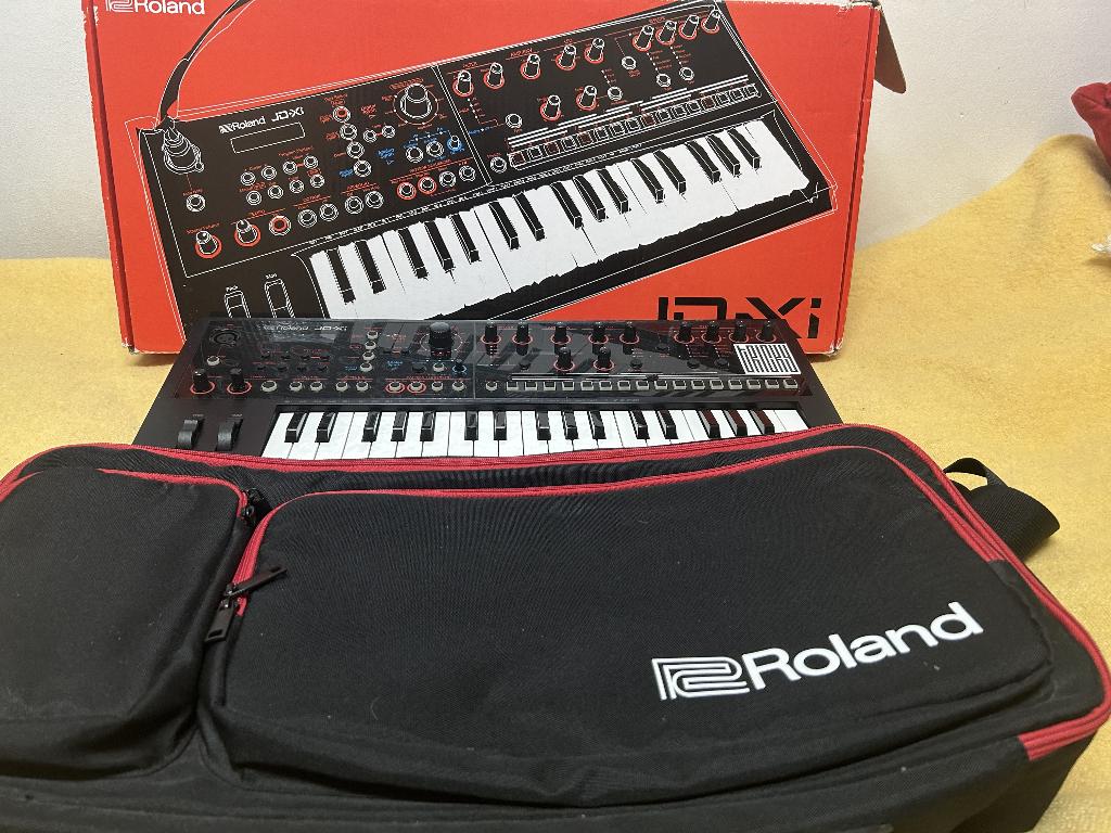 Roland JD-XI synthesizer, Musique & Instruments, Synthétiseurs, Roland, Enlèvement