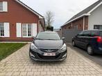Hyundai i40 1.6 benzine, 5 portes, Particulier, Tissu, 4 cylindres