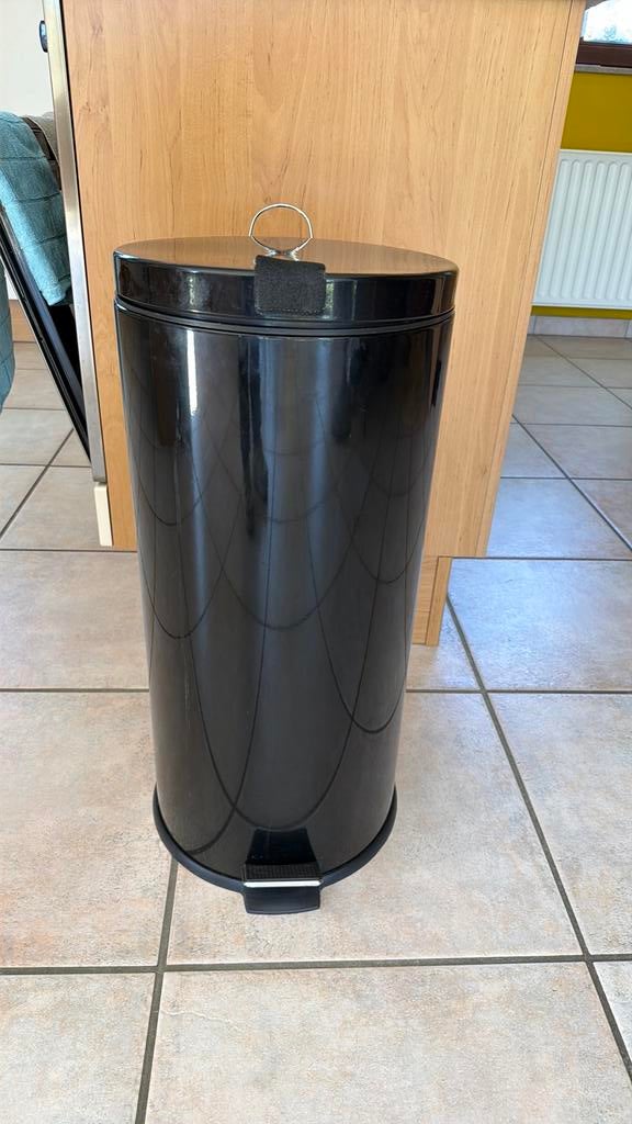 poubelle à pédale Primanova Cigo, acier inoxydable, Maison & Meubles, Enlèvement, Utilisé, À pédale