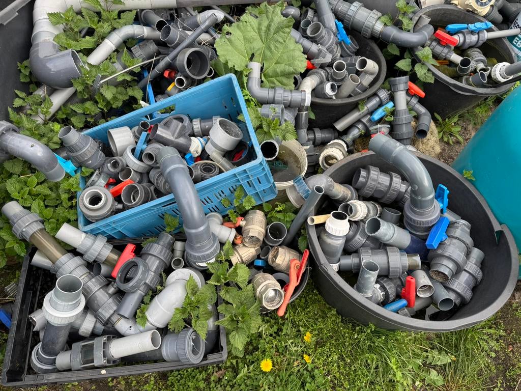 Zeer veel kogelkranen, schuifkranen, terugslapklep, kijkglas, Ophalen of Verzenden, Gebruikt, Overige typen