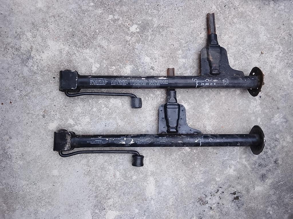 2 cric pour encienne Mercedes en très bon état, Autos : Pièces & Accessoires, Enlèvement