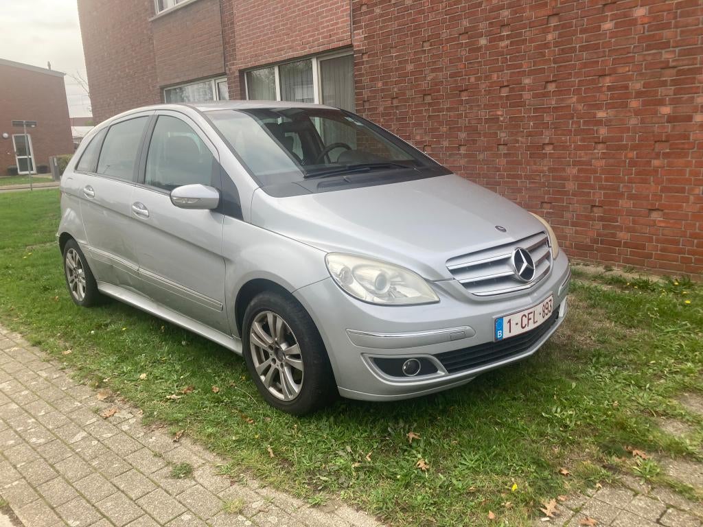 Mercedes B, Monovolume, Zwart, Leder en Stof, 5 deurs