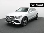 Mercedes-Benz GLC 200 Coupé + AMG LINE + LEDER + 1Y USED GA, Auto's, Mercedes-Benz, Automaat, 197 pk, Zwart, 2000 kg