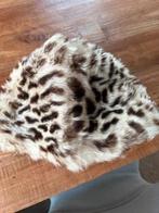 Chapeau/chapeau en fausse fourrure, Enlèvement ou Envoi, Comme neuf, Bonnet