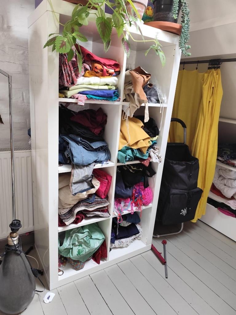 étagère ikea rouge et blanc brillant, Maison & Meubles, Enlèvement, Utilisé