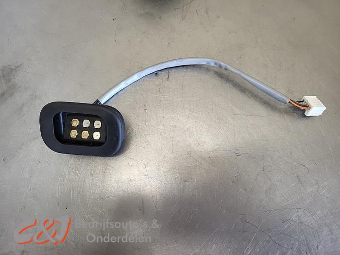 Interrupteur contact de porte d'un Renault Trafic, Autos : Pièces & Accessoires, Renault, -, 3 mois de garantie, Utilisé