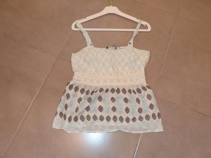 Top d'été Vero Moda avec imprimé - taille 38, Vêtements | Femmes, Tops, Comme neuf, Taille 38/40 (M), Autres couleurs, Sans manches