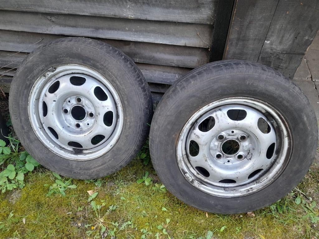 wielen met banden voor remork, Ophalen, Gebruikt