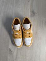 Air Jordan 1 Low Pollen, Kleding | Heren, Overige kleuren, Nike, Ophalen of Verzenden, Zo goed als nieuw