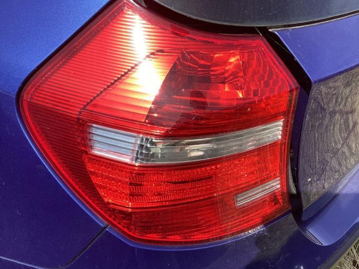 Achterlicht links van een BMW 1-Serie, Gebruikt, -, -, Ophalen of Verzenden